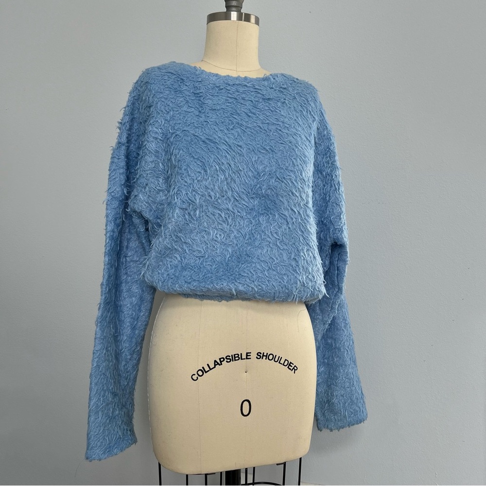 Baby blue textured sweater ❄️